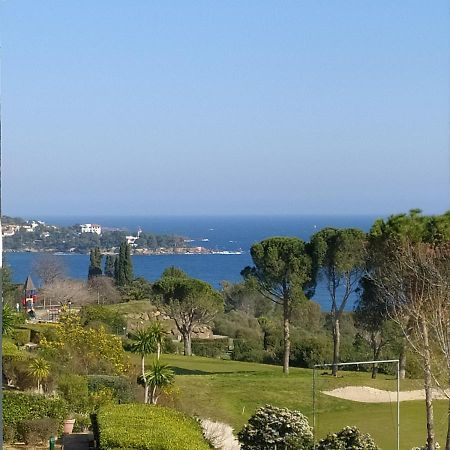 Studio 4P Vue Mer Calme Cap Esterel Saint-Raphaël Екстериор снимка
